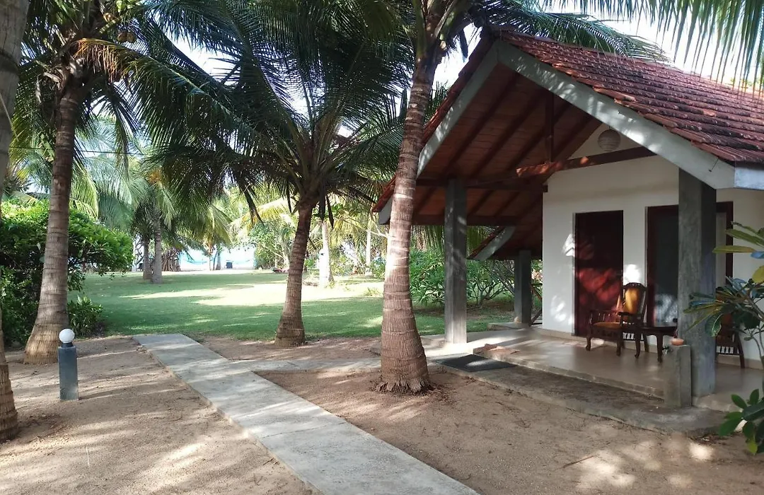 Villa Nilaveli Cabana-1