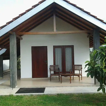 Villa Nilaveli Cabana-2
